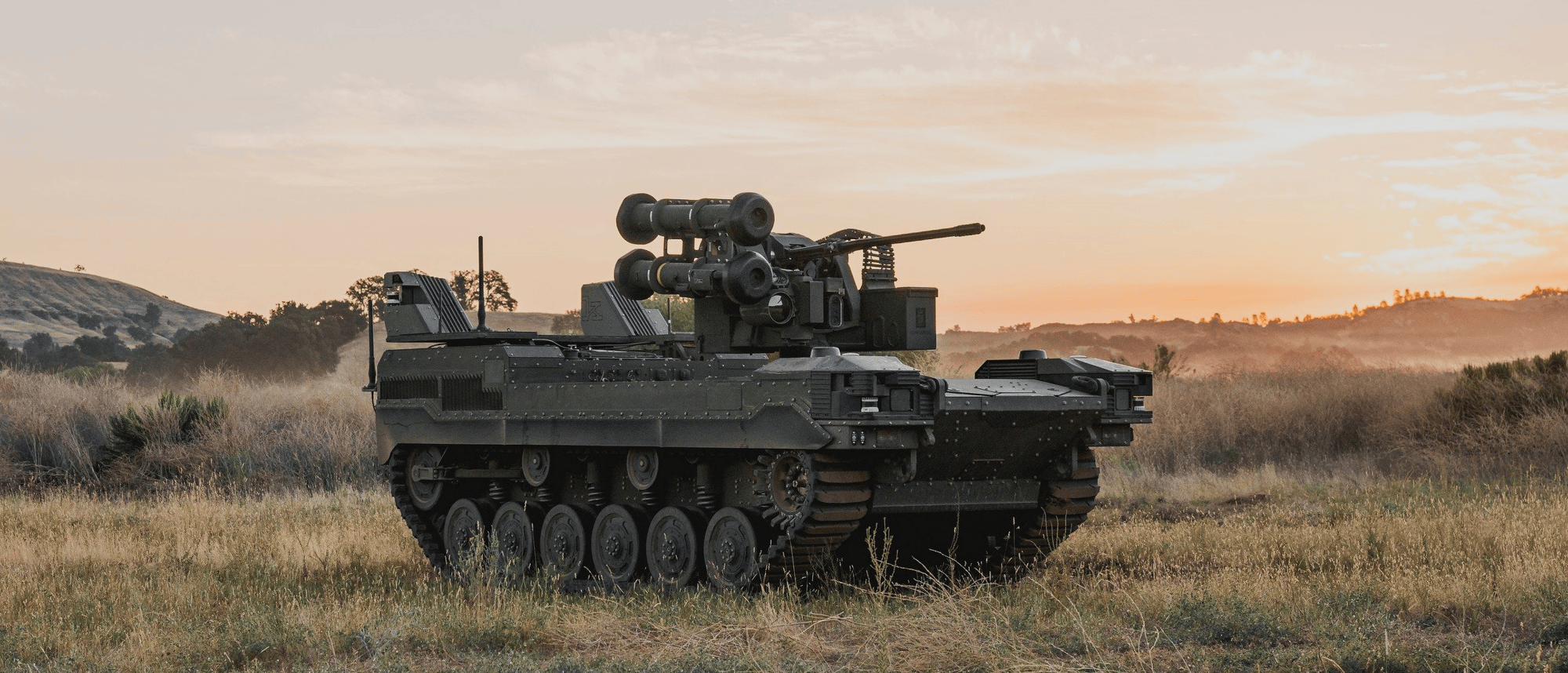 M3 2000x858