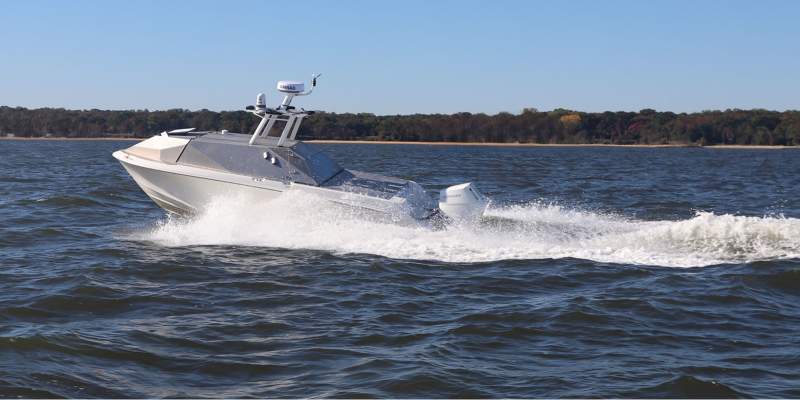 Textron Systems' TSUNAMI in the ocean.